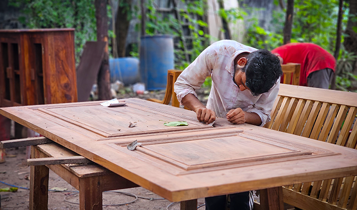 Traditional manufacturing business digital modernisation
